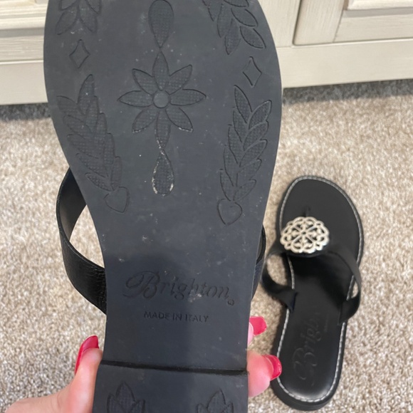 Brighton Alice black leather medallion sandals 9. MSRP $205 - Picture 3 of 10